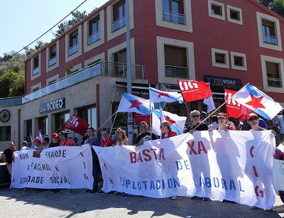 17-07-13 OcupacionOficinasUTEponteRande01.JPG